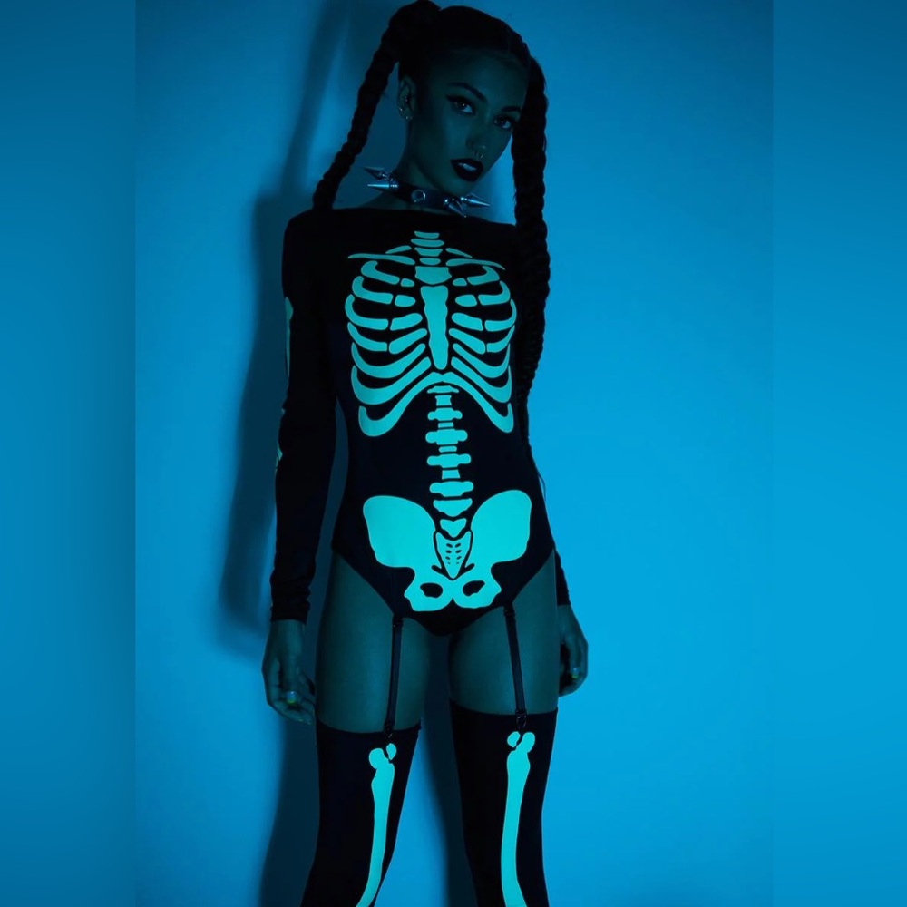 Voodoo Glow Skull Halloween Costume
